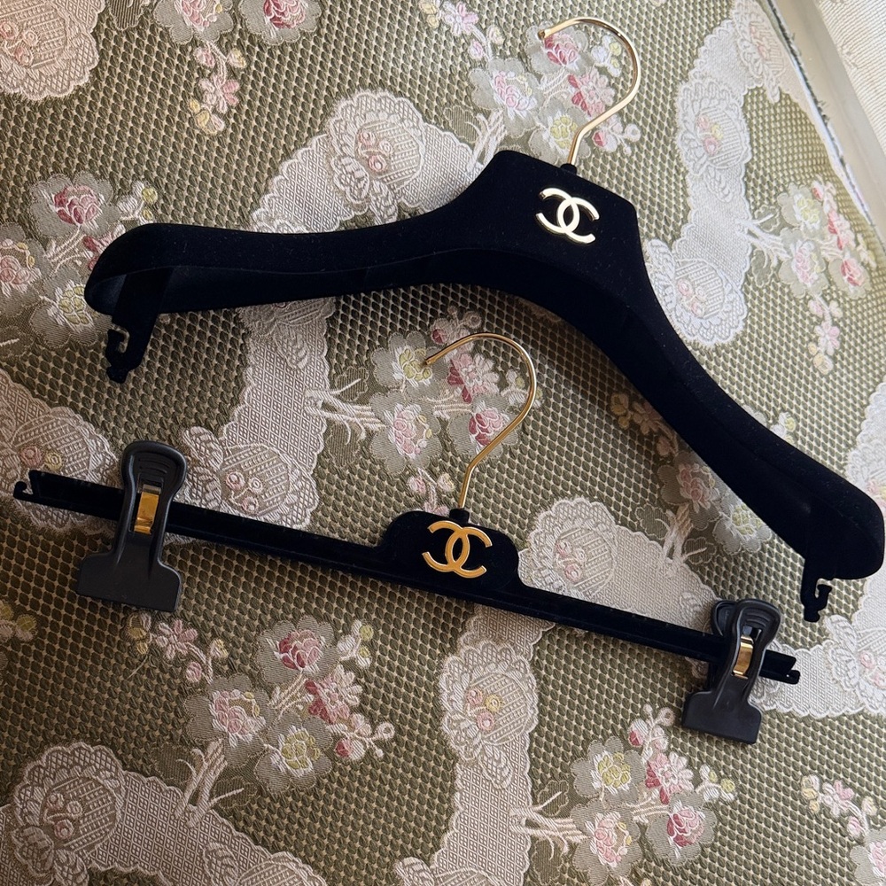 Original Chanel Black Velvet Luxury Logo Hangers - Set of 2